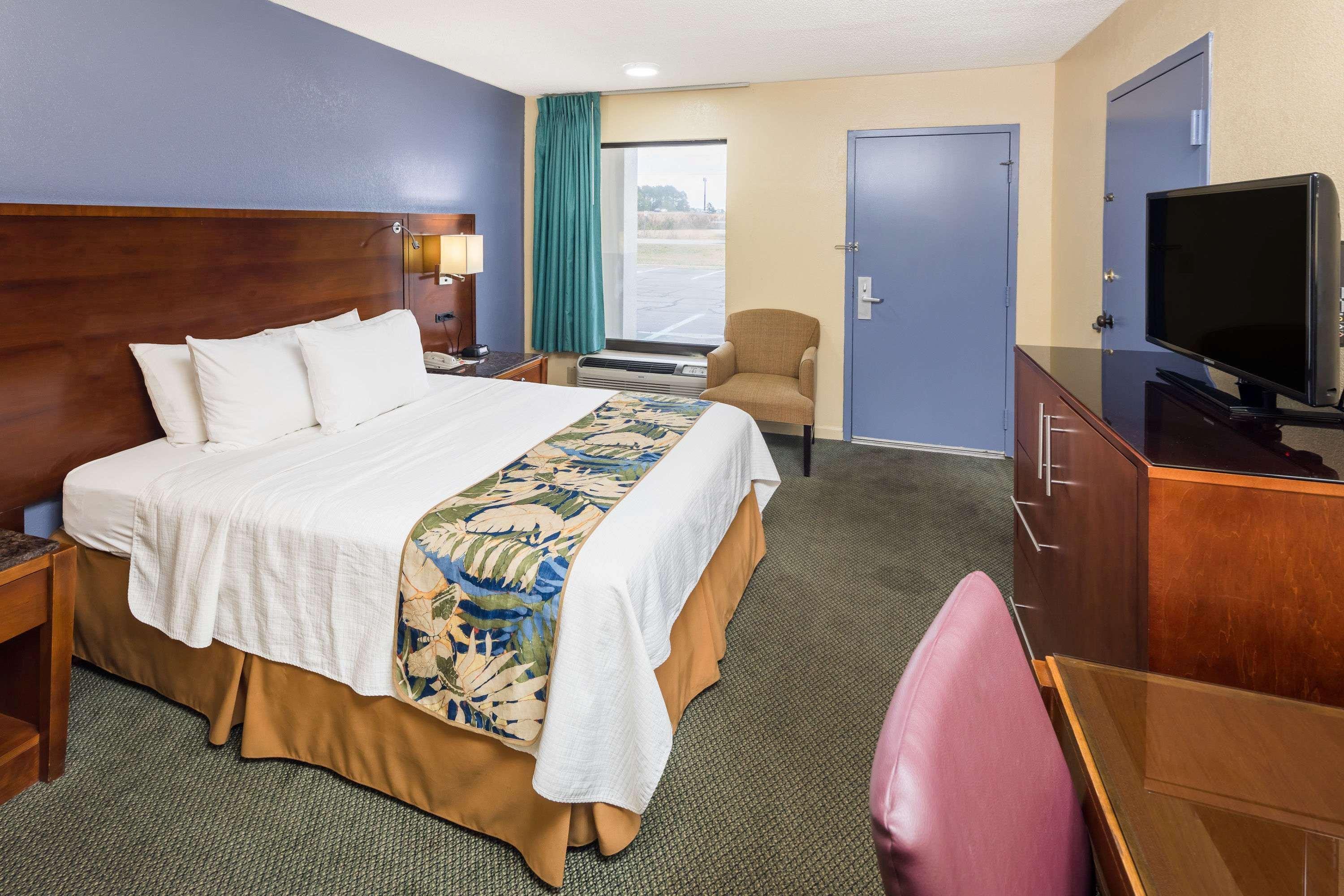 Days Inn By Wyndham Walterboro Buitenkant foto