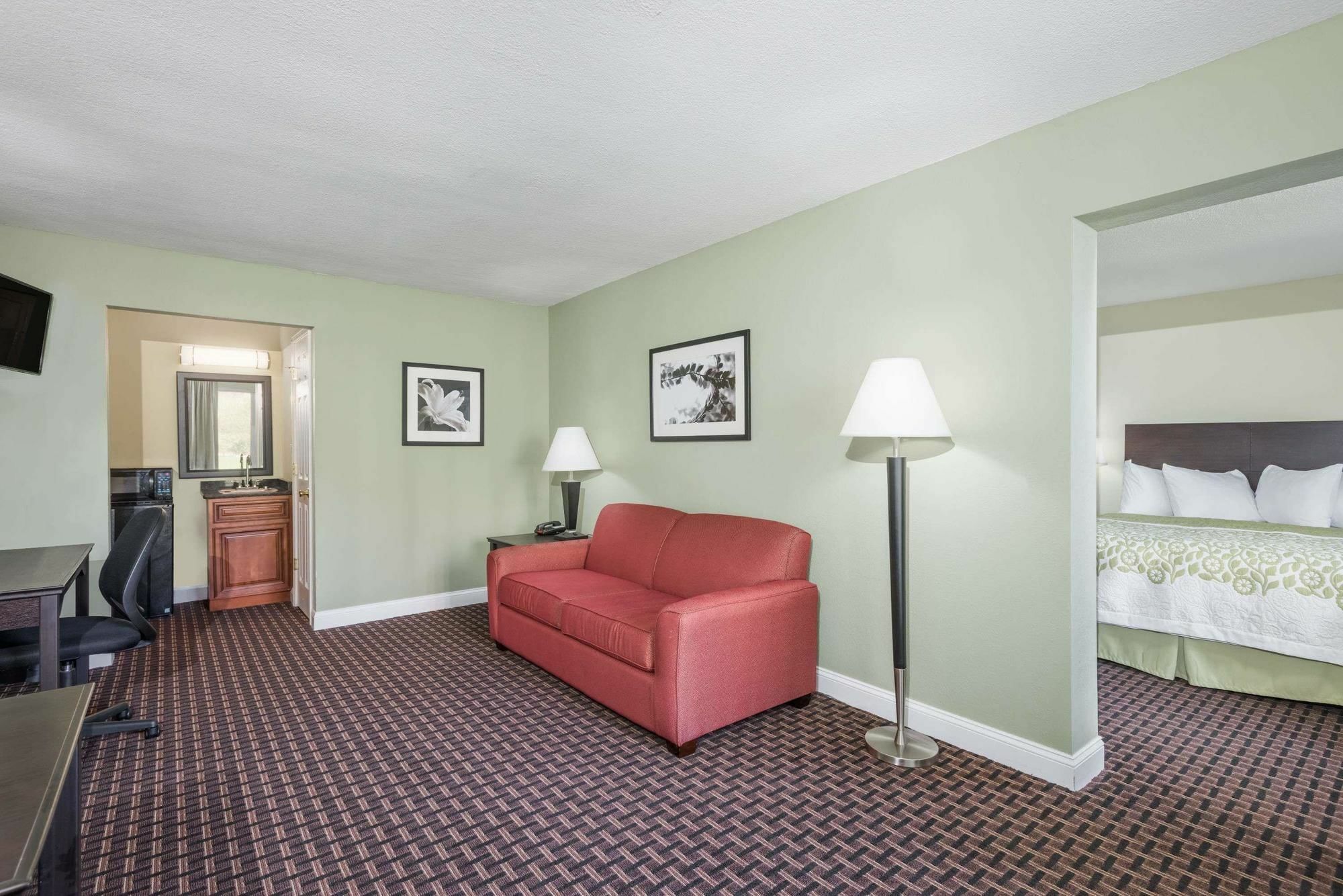 Days Inn By Wyndham Walterboro Buitenkant foto